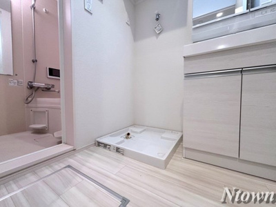 【設備】 | G-smart千種 | 洗濯機置き場です。