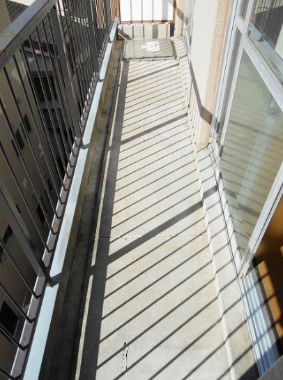 千葉マンションのバルコニー