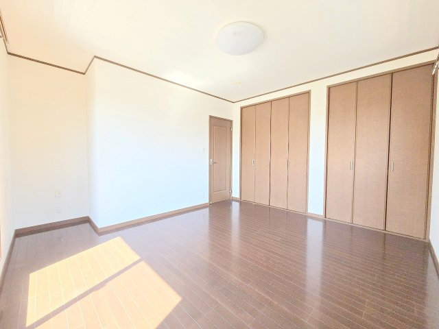 毛呂山町目白台2丁目　平成19年築中古戸建の洋室