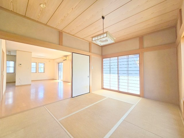 毛呂山町目白台2丁目　平成19年築中古戸建の和室