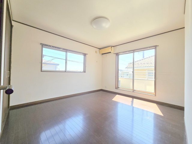 毛呂山町目白台2丁目　平成19年築中古戸建の洋室