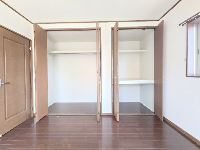 毛呂山町目白台2丁目　平成19年築中古戸建の収納