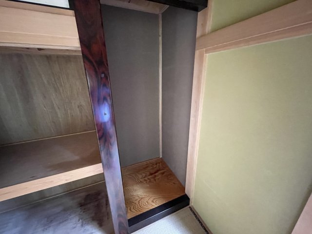 四天木乙1933-18　中古売戸建ての収納