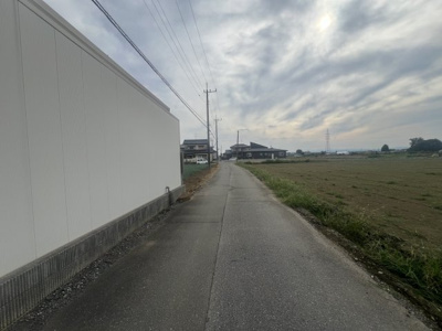 【前面道路含む現地写真】 | 熊谷市西別府　500万　土地