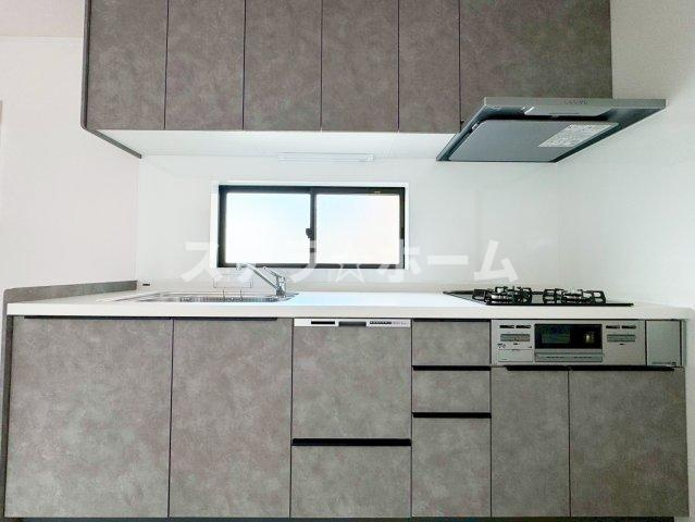 原町4 中古戸建のキッチン|キッチンでお料理をお楽しみください