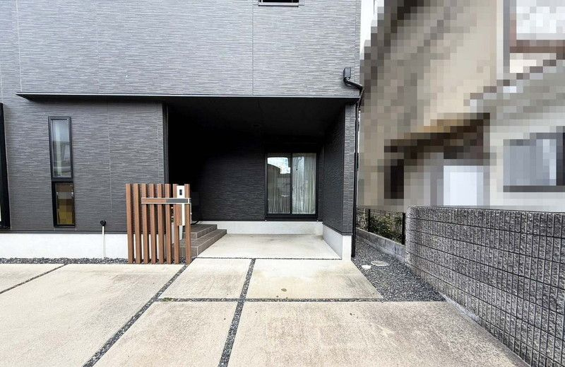 野洲市栄　中古戸建の外観