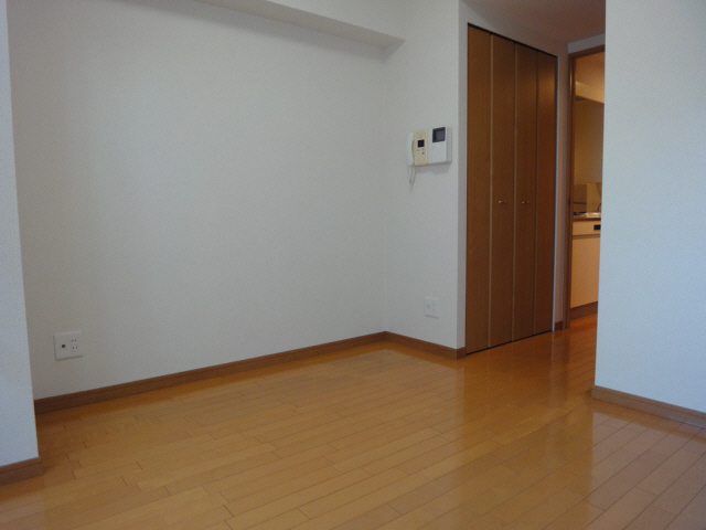 KAISEI神戸海岸通の居間・リビング