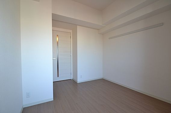 プレサンス三宮エレガンシアの居間・リビング