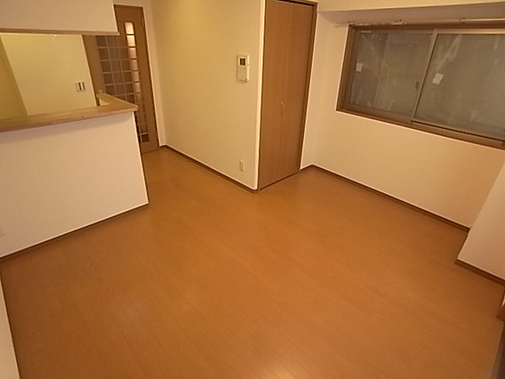 アドモリモト元町通の居間・リビング