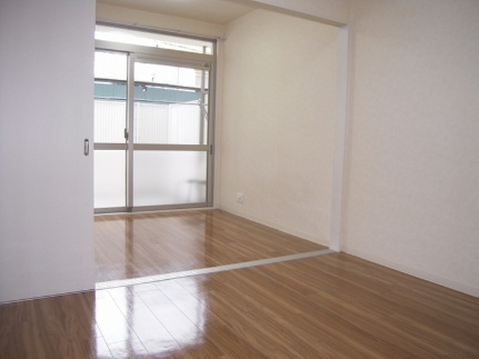 アロハ灘の居間・リビング