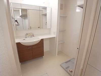 【洗面所】 | プルミエールⅡ | 洗面所です