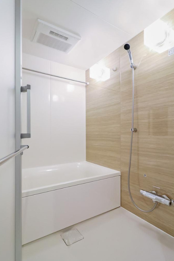 ローレルスクエア港南台D棟【仲介手数料無料】ペット可♪の浴室