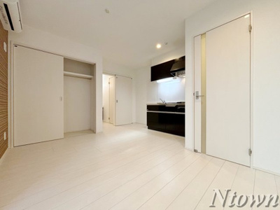 【その他】 | Grandtic Ban | ゆったり過ごせる居間です