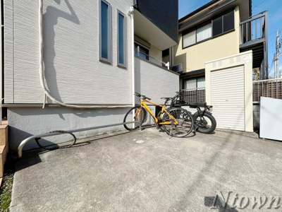 【その他共用部分】 | Grandtic Ban | 駐輪場です