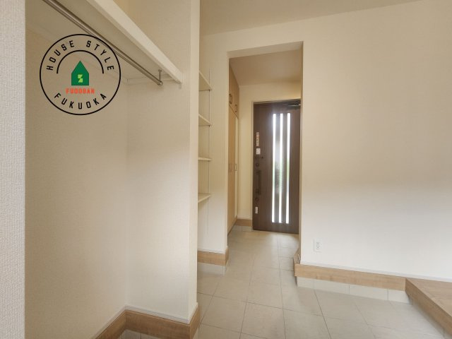 福岡市南区柏原1丁目第1-1棟（1号棟）の内観：施工例|二重ロックでしっかり防犯対策ができます。