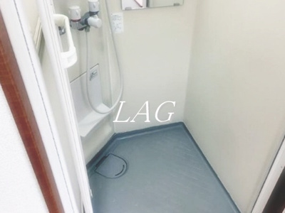 【浴室】 | グレースアルメリア | シャワールームです。