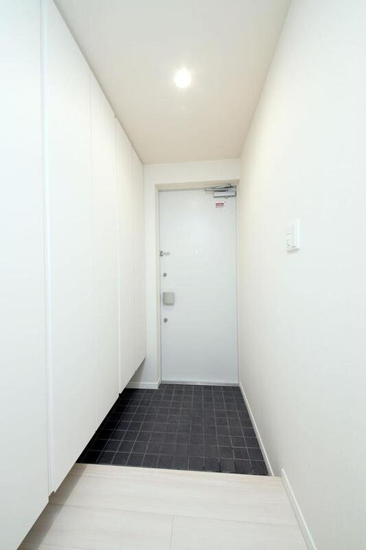 ガーデニエール砧　ＷＥＳＴの玄関