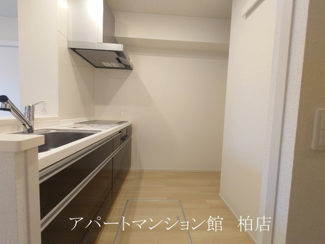 グラン　クリュＡのキッチン|同施工会社、同型タイプです