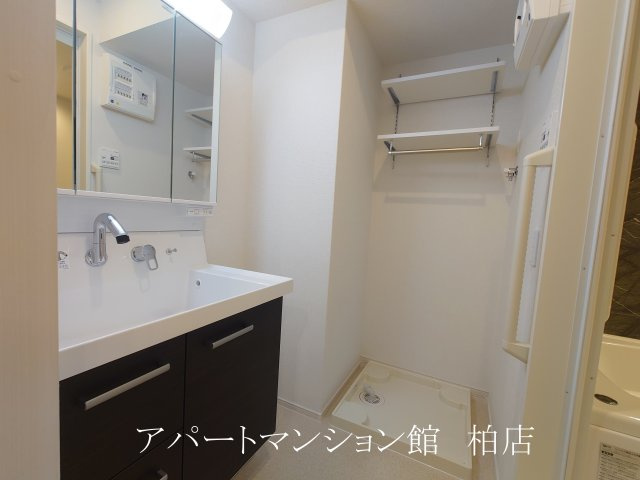 グラン　クリュＡの洗面所|同施工会社、同型タイプです