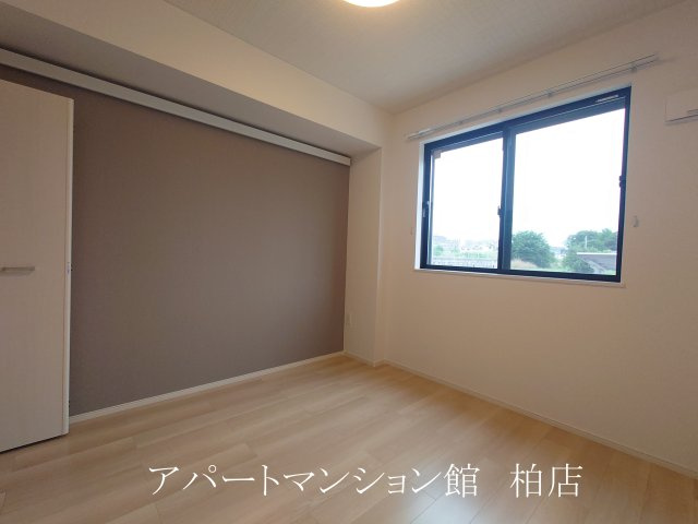 グラン　クリュＡの寝室|同施工会社、同型タイプです