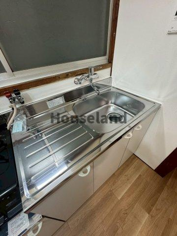 市小路戸建のキッチン