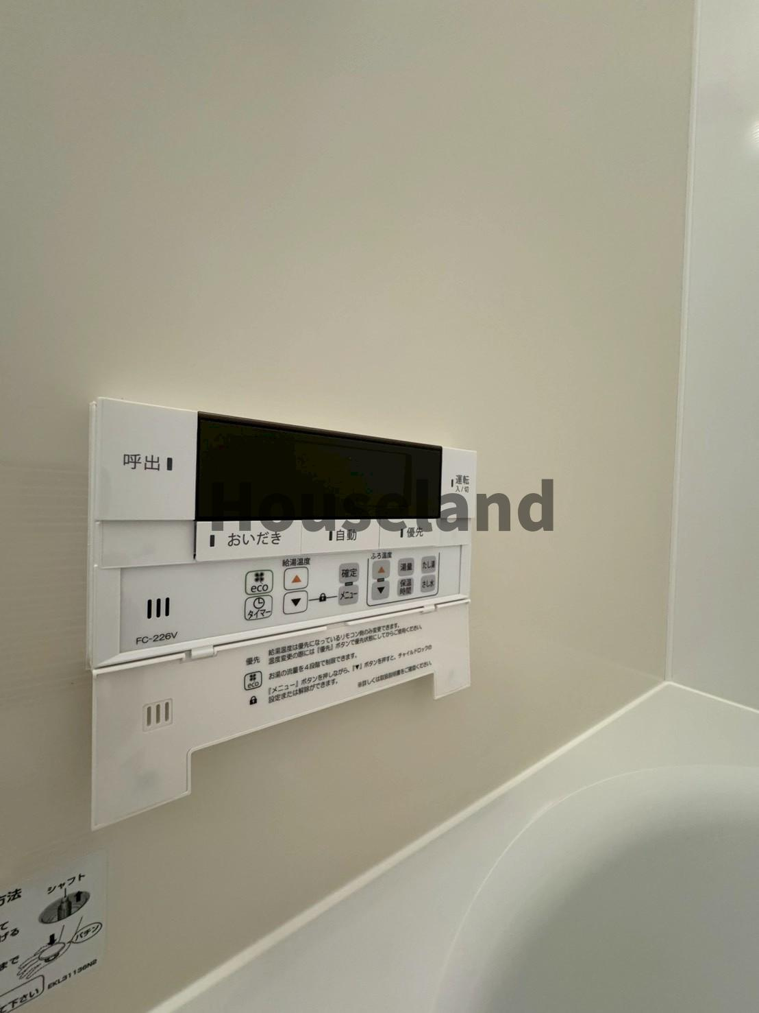 市小路戸建の浴室