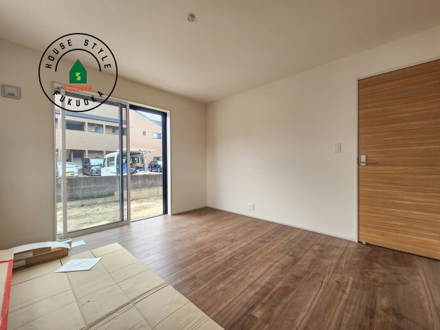 福岡市博多区南八幡町1丁目第1-3棟（1号棟）の寝室|主寝室には収納力に優れたクローゼットがありますので、お部屋もすっきり片付きます。