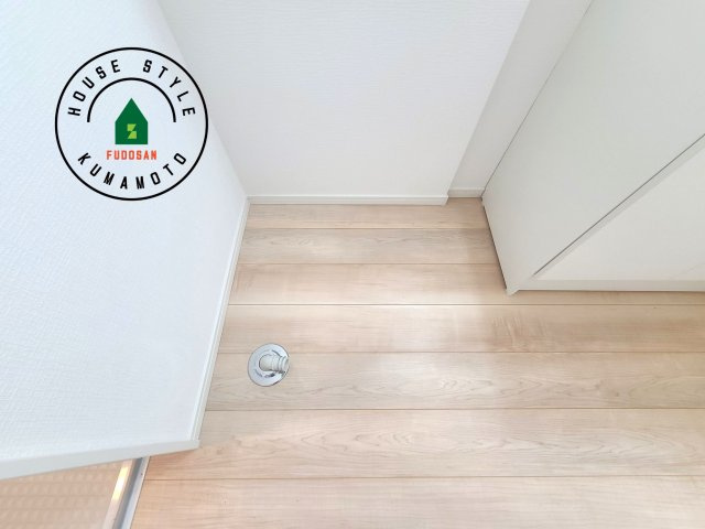 菊池市泗水町吉富第8₋3棟(2号棟)の内観：施工例|ランドリースペースは広さもたっぷり。