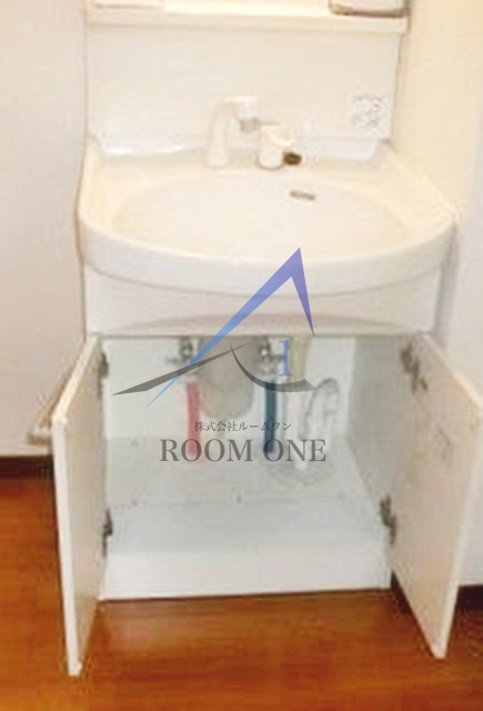 シャルマン本駒込の洗面所|独立洗面台です。