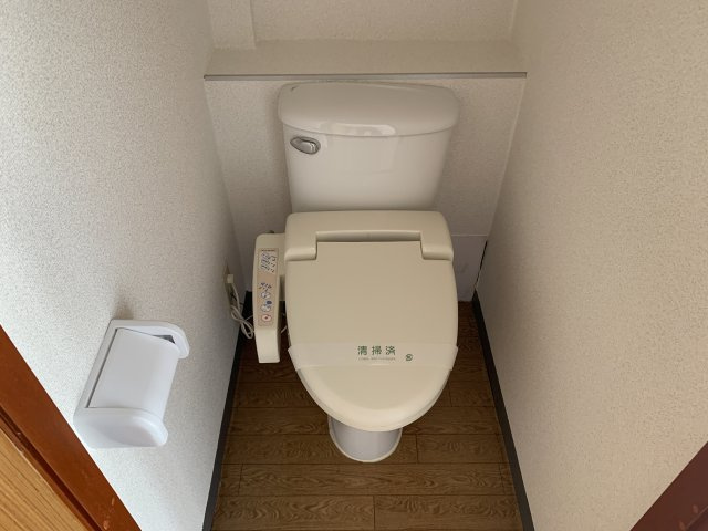 ポンデロッサ鶴見Ⅱのトイレ|シンプルで使いやすいトイレです