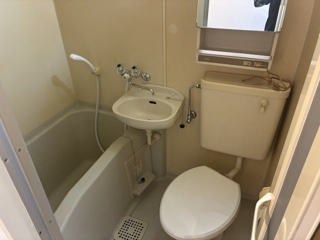 森島ビルⅡの浴室|日々の暮らしに欠かせないお風呂です