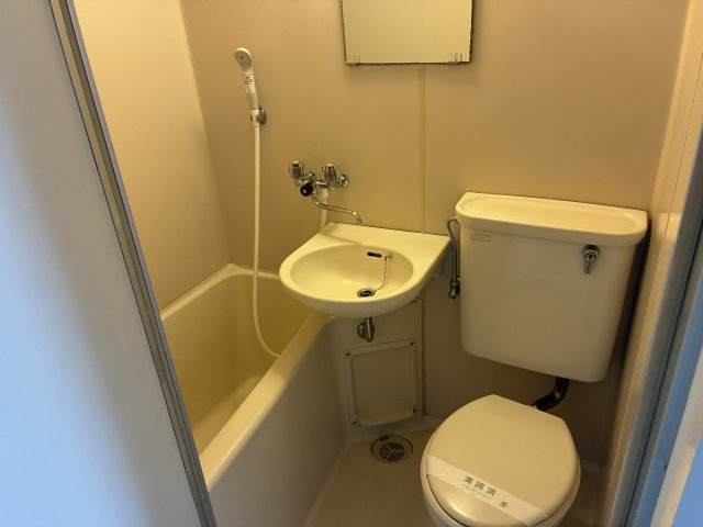 プラーズ南幸町Ⅰの浴室|きれいなお風呂です