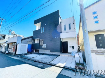 【外観】 | GRANDTIC中村区役所 | 外はこのようになっています