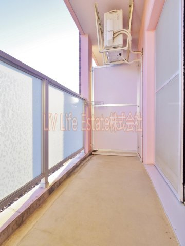 ローラのバルコニー