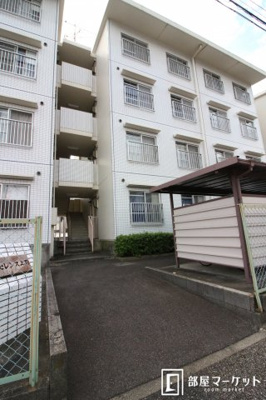 【エントランス】 | エクセレンス上野