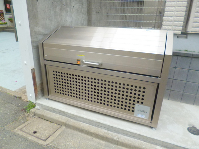 新宿区富久町の賃貸マンションのその他共用部分|☆入居者専用ゴミストッカー☆