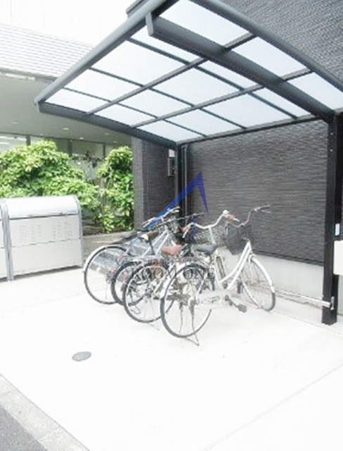 Pine Hillのその他共用部分|駐輪場です。