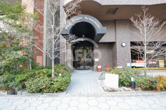 【エントランス】 | パインタワー上町台　エントランス