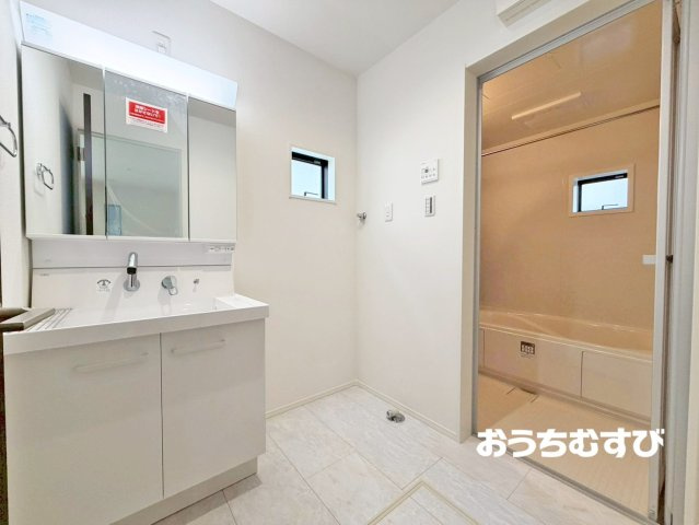名東区神丘町3丁目(全2棟)の独立洗面台