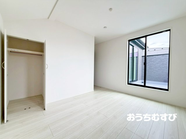 名東区神丘町3丁目(全2棟)の洋室