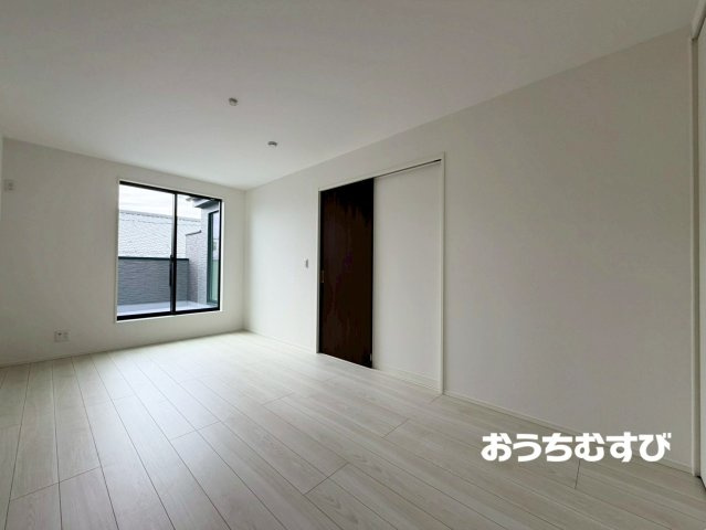 名東区神丘町3丁目(全2棟)の洋室