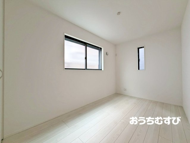 名東区神丘町3丁目(全2棟)の洋室
