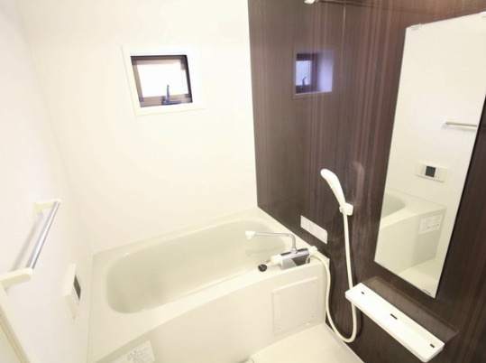 Forest緑が丘の浴室