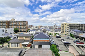 【展望】 | 前面はさえぎる高層ビルもなく、美しい青空の眺望が広がります