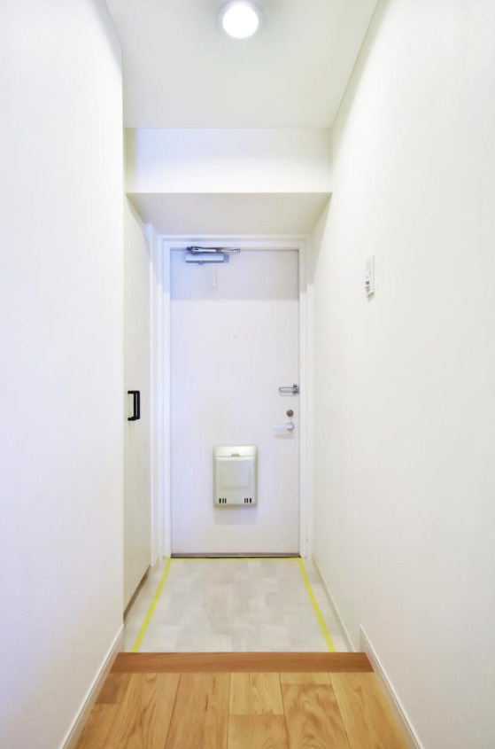 ライオンズマンション井土ヶ谷第6【仲介手数料無料】の玄関