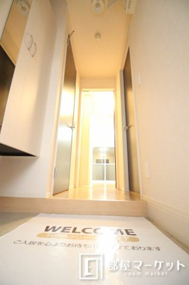 【玄関】 | ベッロ・ルーチェⅢ