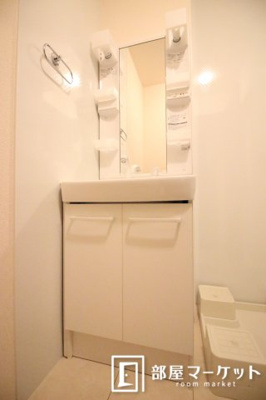 【洗面所】 | ベッロ・ルーチェⅢ