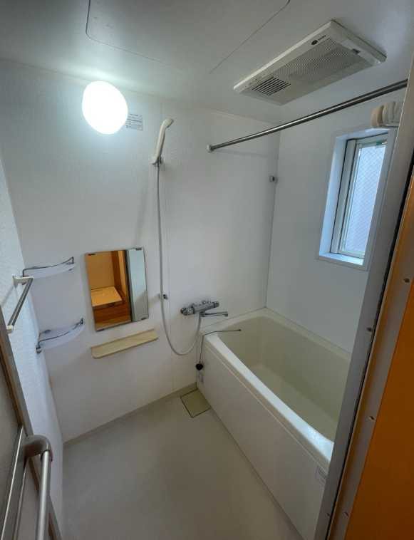 Wise Court　独立洗面台　最上階　オートロックの浴室