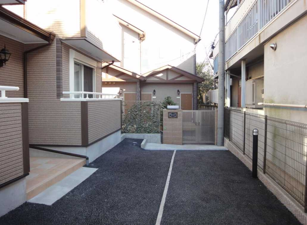 Wise Court　独立洗面台　最上階　オートロックの設備