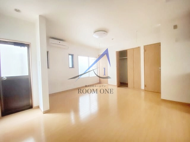 須山ハイツの居間・リビング|洋室のお部屋です。